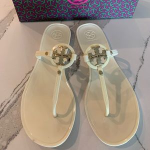 Tory Burch - Mini Miller Jelly Thong